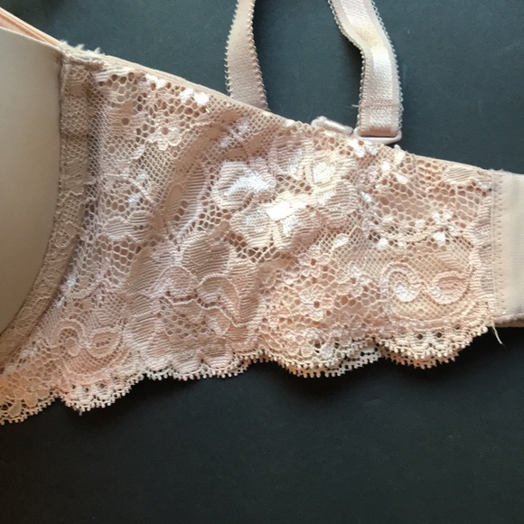 Victoria Secret Lacey bra 32DDD - Picture 7 of 7